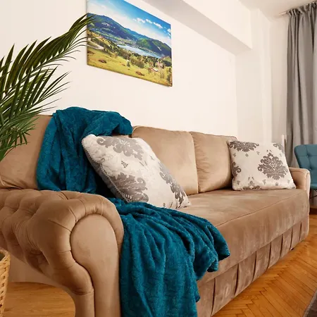 Apartment Traditional Romanian *